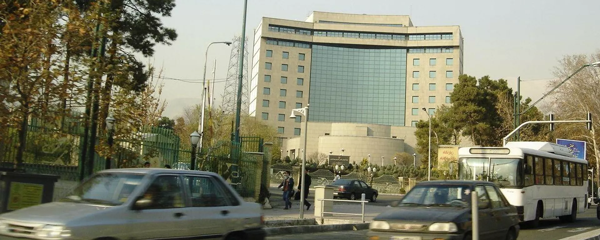  IRIB (Islamic Republic of Iran Broadcasting) 总部 - 俄罗斯卫星通讯社, 1920, 17.06.2025