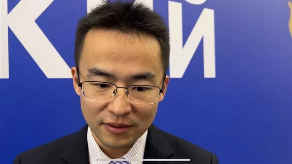 界面 (Jiemian) 與 CLS 金融科技公司 (CLS Fintech Co) | 上海報業集團 (Shanghai United Media Group) 技術總監葉周 - 俄羅斯衛星通訊社