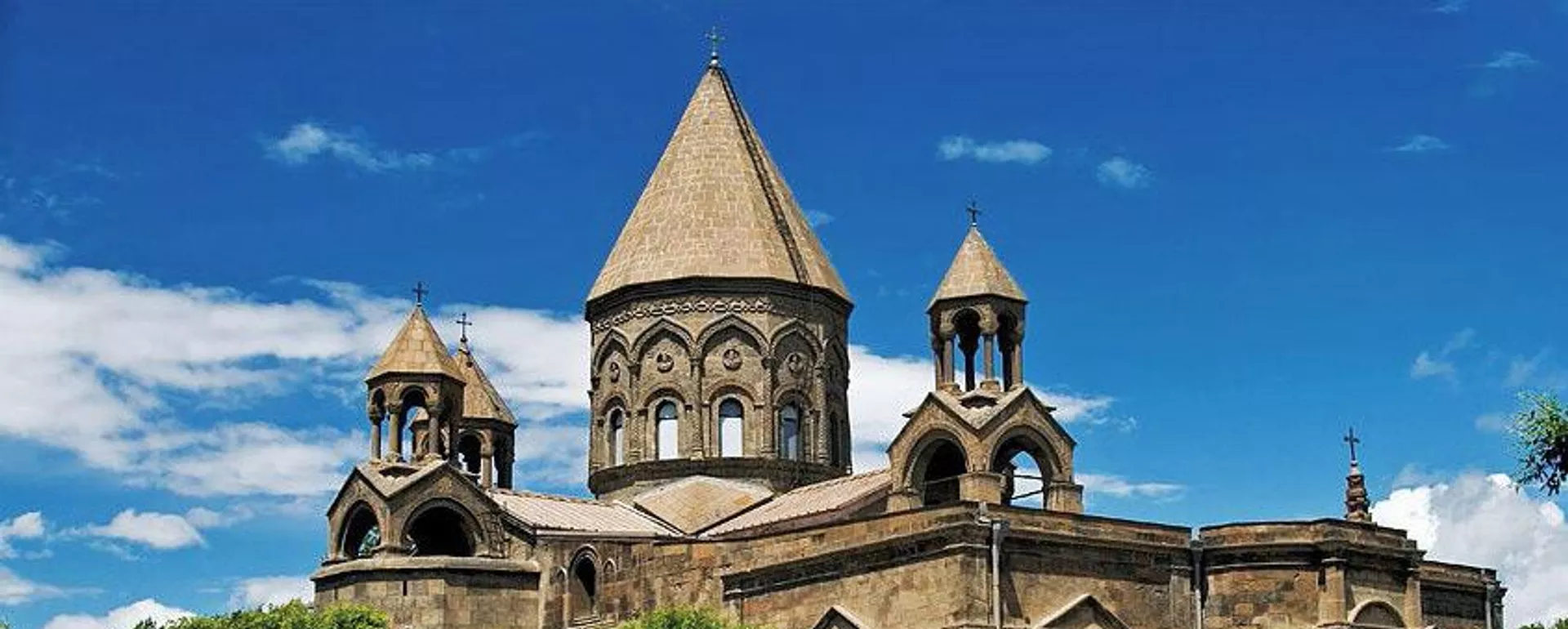 巴西專家：亞美尼亞總理攻擊宗教領袖旨在切斷與傳統文化聯繫 - 俄羅斯衛星通訊社, 1920, 09.07.2025