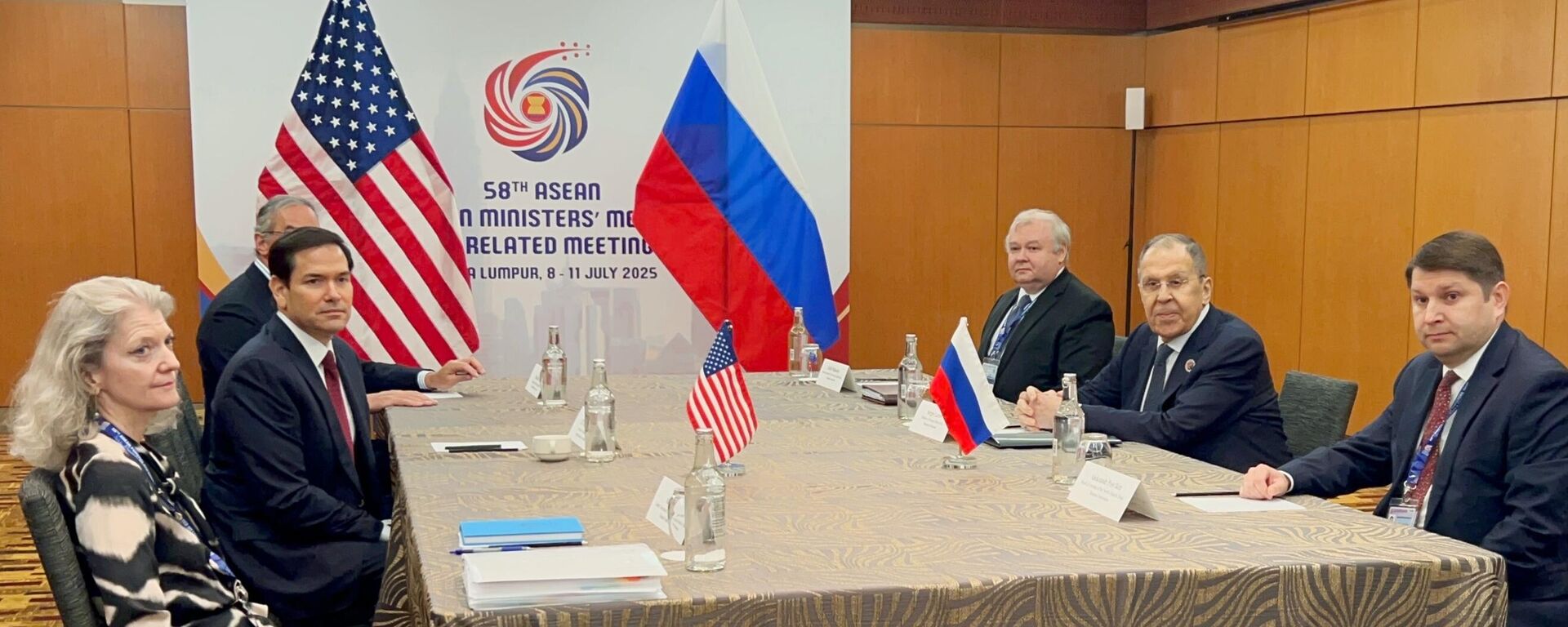 俄罗斯外交部表示，俄外长拉夫罗夫与美国务卿鲁比奥讨论了乌克兰问题调解、围绕叙利亚及伊朗的局势 - 俄罗斯卫星通讯社, 1920, 10.07.2025
