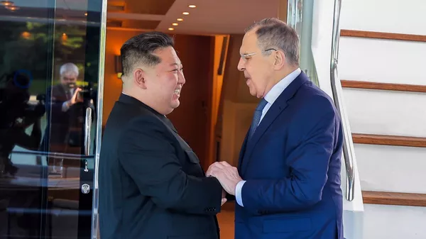 金正恩會見拉夫羅夫 - 俄羅斯衛星通訊社