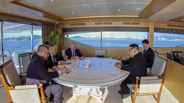 金正恩會見俄外長拉夫羅夫 - 俄羅斯衛星通訊社