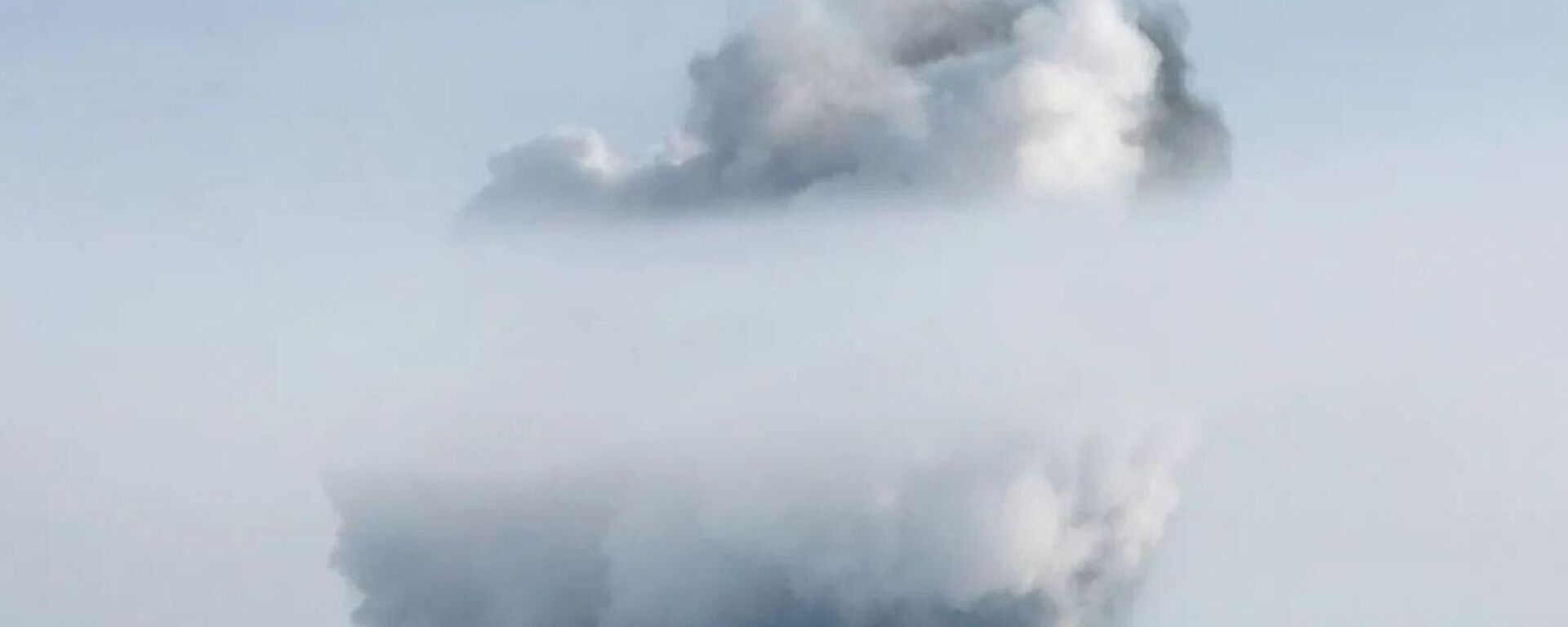 烟雾 - 俄罗斯卫星通讯社, 1920, 14.07.2025