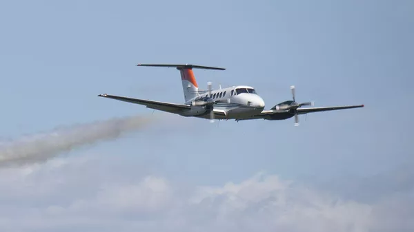 “比奇 B200”小型飛機 - 俄羅斯衛星通訊社