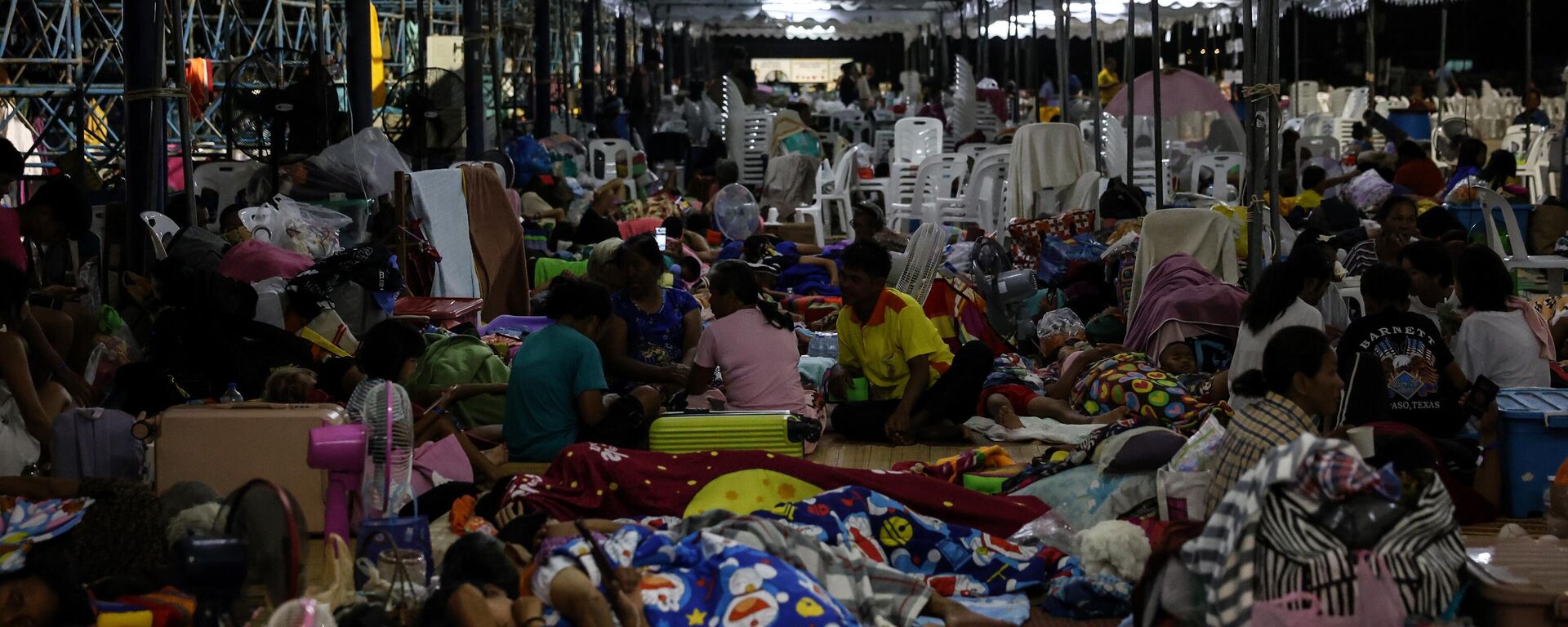 Эвакуированные тайцы из-за эскалации пограничного конфликта между Таиландом и Камбоджей - 俄罗斯卫星通讯社, 1920, 25.07.2025