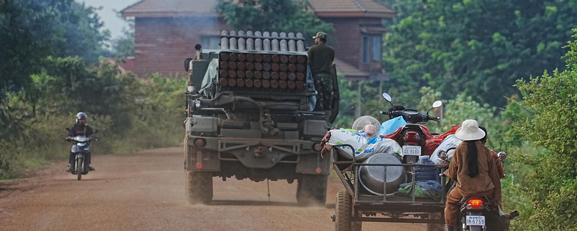 泰柬边境冲突升级，柬埔寨民众撤离 - 俄罗斯卫星通讯社, 1920, 25.07.2025