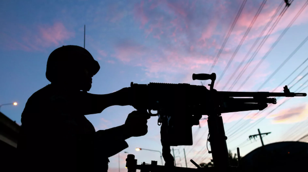 聲明：泰國在與柬埔寨接壤的八個省份實施戒嚴 - 俄羅斯衛星通訊社