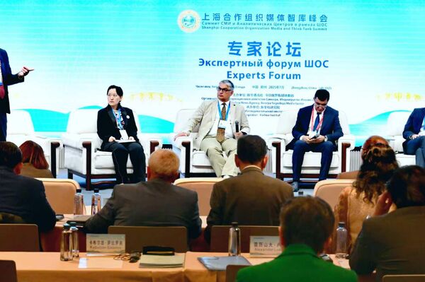 《今日俄罗斯》与新华社共同举办上合组织专家论坛 《今日俄罗斯》与新华社共同举办上合组织专家论坛 - 俄罗斯卫星通讯社