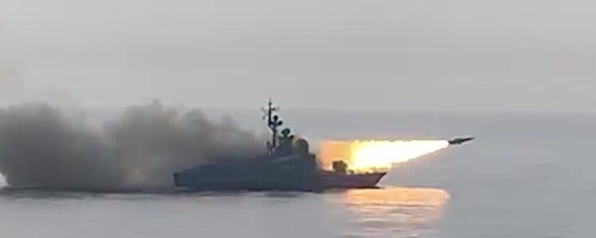 伊朗伊斯蘭革命衛隊稱打擊以色列空軍基地和科威特的美軍快艇部署點 - 俄羅斯衛星通訊社, 1920, 03.04.2026