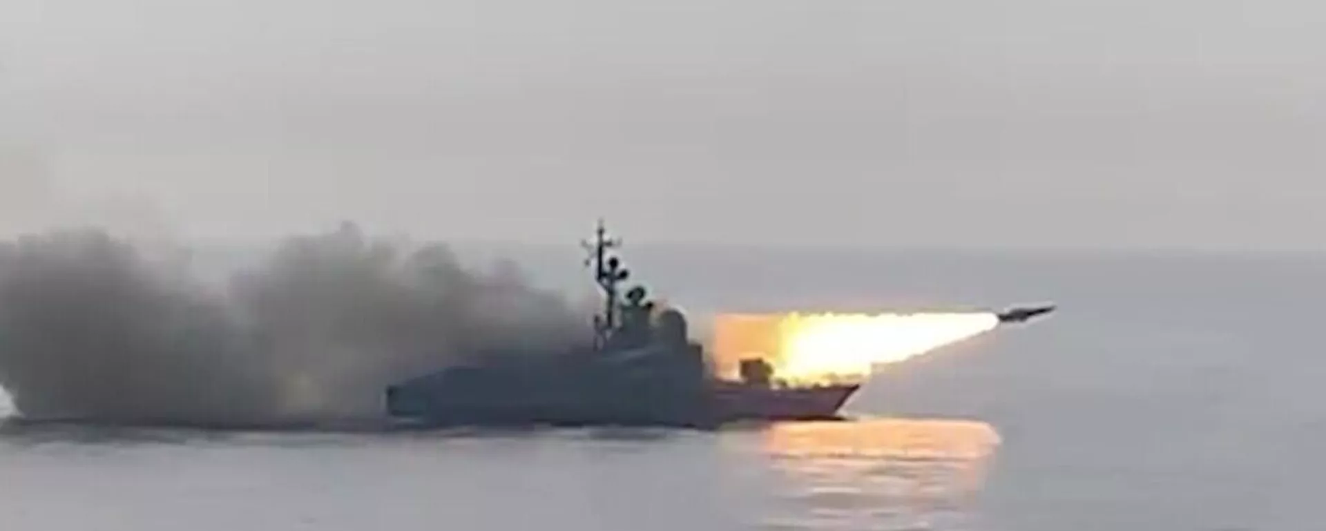 伊朗伊斯兰革命卫队称打击以色列空军基地和科威特的美军快艇部署点 - 俄罗斯卫星通讯社, 1920, 03.04.2026