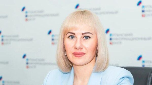 监察员：乌克兰武装部队强行把儿童们从父母身边带走并将他们送往未知地 - 俄罗斯卫星通讯社