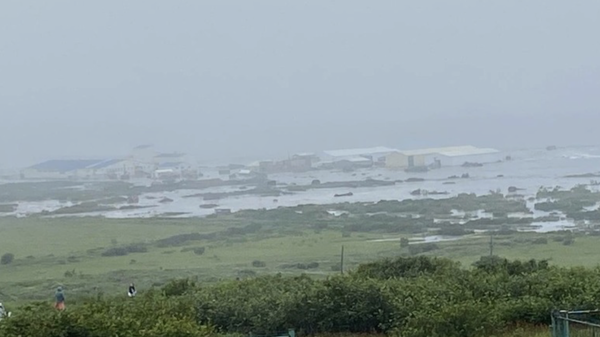 俄海洋学家：堪察加一些地区海啸高度可能达到10至15米 - 俄罗斯卫星通讯社