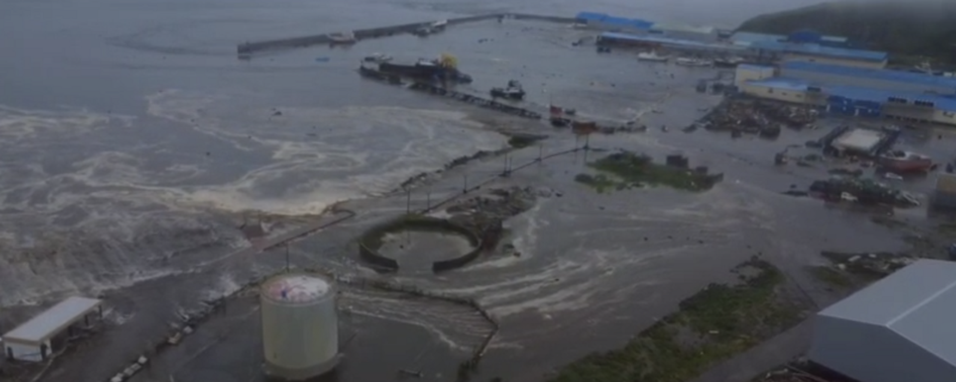 氣象學家：日本東海岸幾乎所有地區都發佈了海嘯警報 - 俄羅斯衛星通訊社, 1920, 30.07.2025