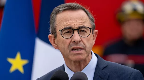 法國內政部長布魯諾·勒塔約 - 俄羅斯衛星通訊社