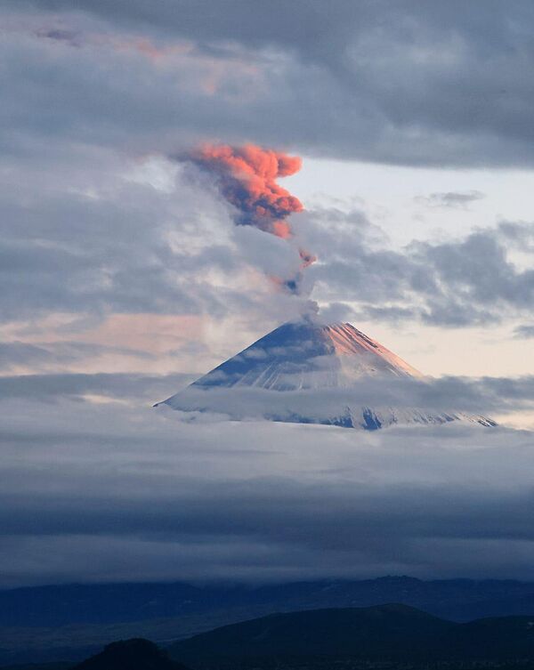 克柳切夫火山是堪察加半島最著名、最活躍的火山 - 俄羅斯衛星通訊社