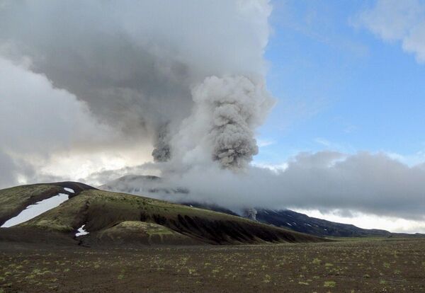 克拉捨寧尼科夫火山，距離堪察加邊疆區首府堪察加彼得羅巴甫洛夫斯克約200公里 - 俄羅斯衛星通訊社