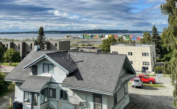 阿拉斯加州安克雷奇市的住宅楼。 - 俄罗斯卫星通讯社