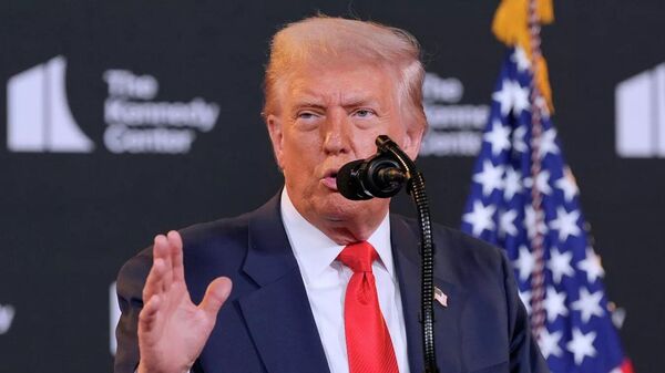 特朗普表示应逮捕涉“通俄门”理论相关人员 - 俄罗斯卫星通讯社