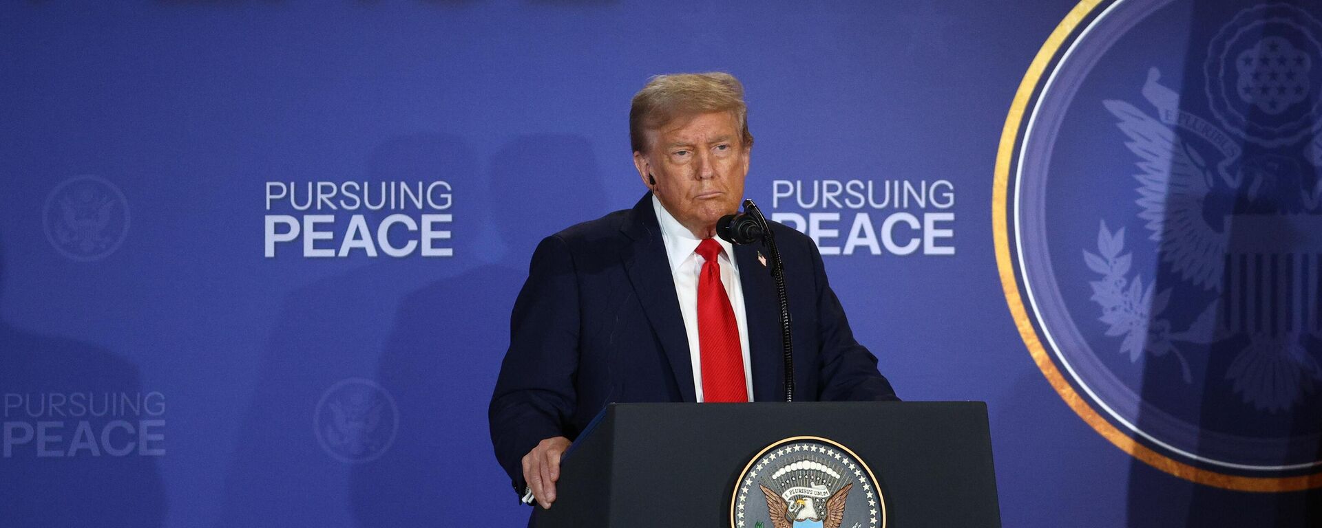 德媒：特朗普将先单独会见泽连斯基，其后才会晤欧盟领导人 - 俄罗斯卫星通讯社, 1920, 17.08.2025