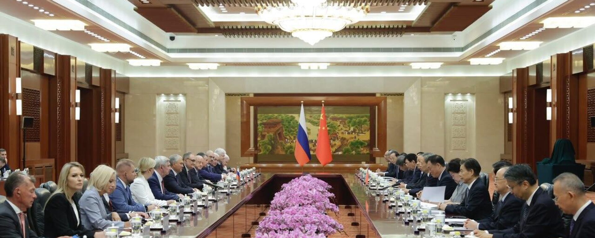 俄国家杜马主席：俄中合作是开放互信对话的典范 - 俄罗斯卫星通讯社, 1920, 25.08.2025