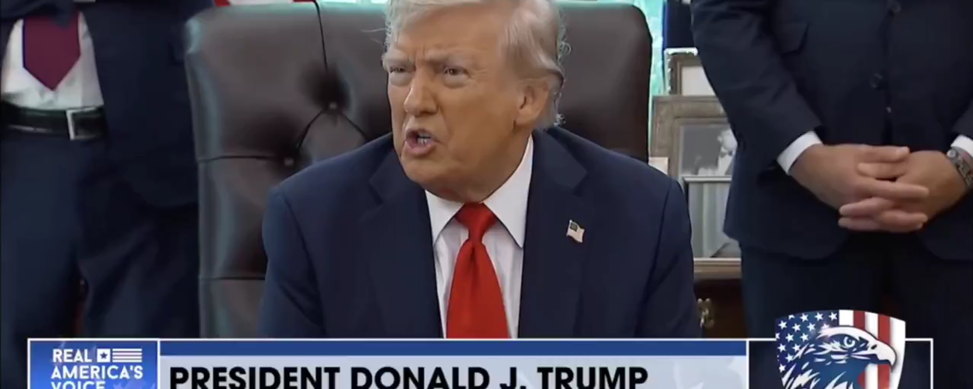 特朗普稱美國已停止對烏克蘭衝突資金援助 - 俄羅斯衛星通訊社, 1920, 26.08.2025