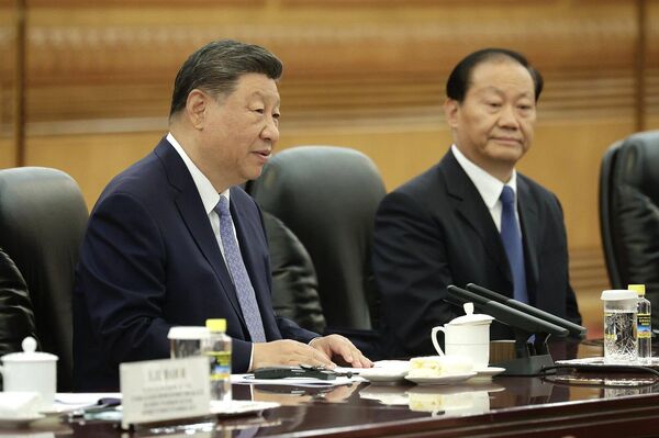 中国国家主席习近平在北京会见俄罗斯国家杜马主席沃洛金 中国国家主席习近平在北京会见俄罗斯国家杜马主席沃洛金 - 俄罗斯卫星通讯社