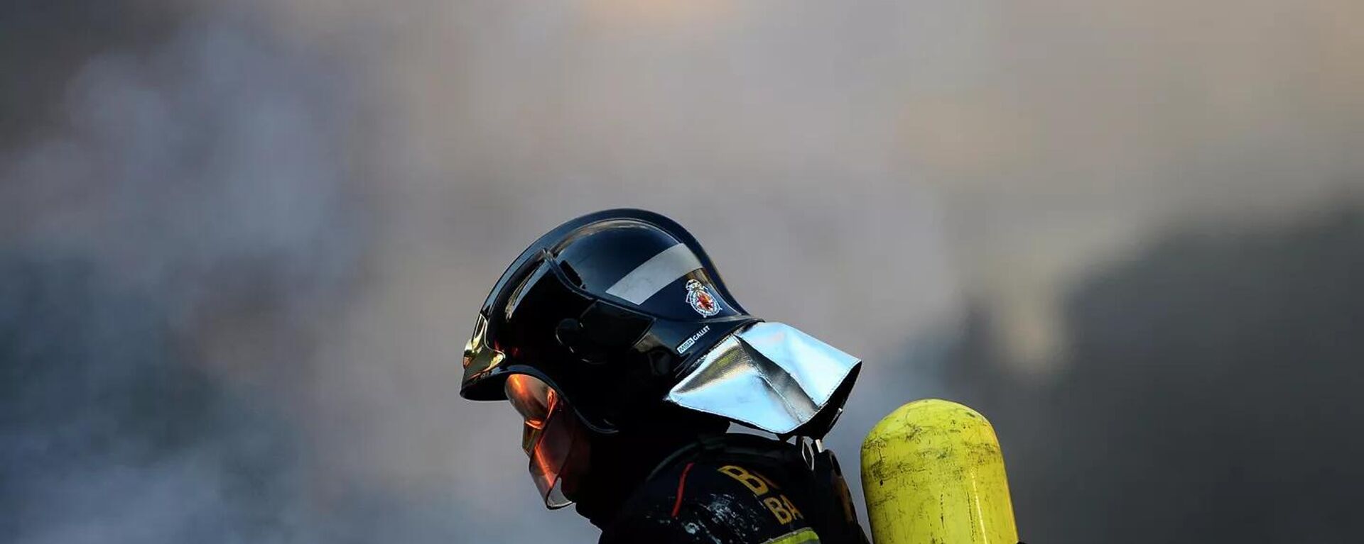 西班牙消防员 - 俄罗斯卫星通讯社, 1920, 27.08.2025