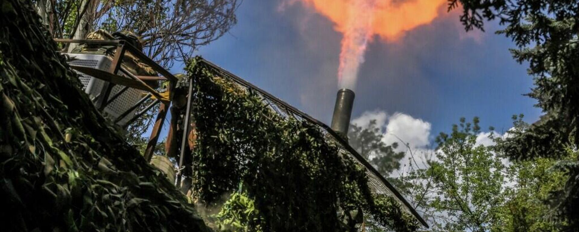 俄国防部：俄武装力量已控制顿涅茨克人民共和国的五一村居民点 - 俄罗斯卫星通讯社, 1920, 27.08.2025