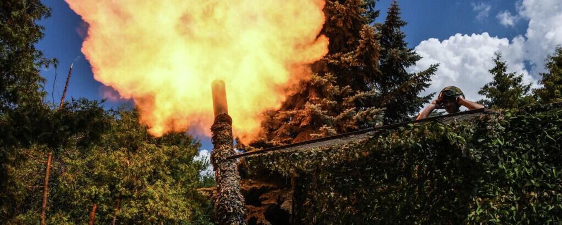 俄国防部：俄军过去一周对乌军设施进行七次集群打击 - 俄罗斯卫星通讯社, 1920, 17.10.2025