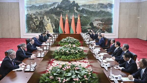 習近平會見白俄羅斯總統盧卡申科 - 俄羅斯衛星通訊社