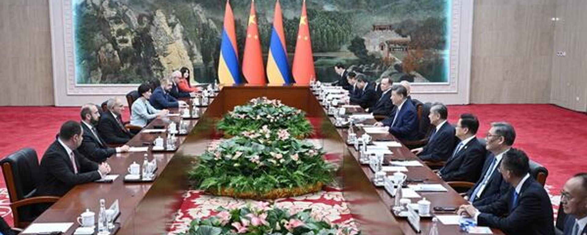 习近平会见亚美尼亚总理帕什尼扬 - 俄罗斯卫星通讯社, 1920, 31.08.2025