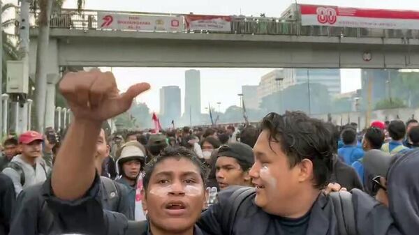 印尼暴亂 - 俄羅斯衛星通訊社