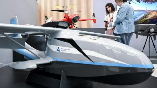 2025年東方經濟論壇展示軍事裝備 - 俄羅斯衛星通訊社