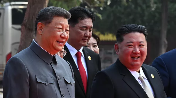 习近平同金正恩就《中朝友好合作互助条约》签订65周年互致贺电 - 俄罗斯卫星通讯社