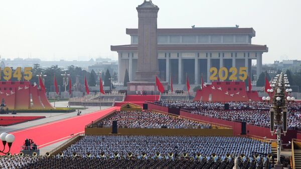 俄专家：中国阅兵意在展示中国军事实力的新水平 - 俄罗斯卫星通讯社