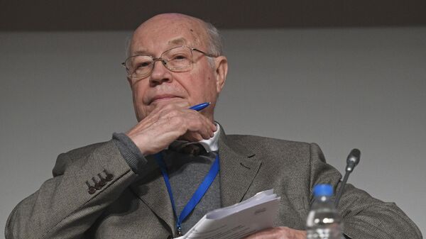 阿列克謝•瓦西里耶夫 - 俄羅斯衛星通訊社