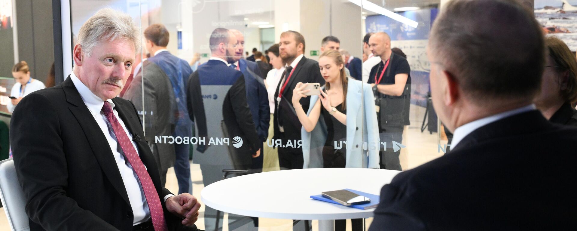 俄总统新闻秘书称中国的全球治理倡议非常重要 - 俄罗斯卫星通讯社, 1920, 06.09.2025