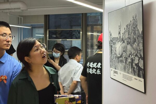 战胜日本展览在北京开幕 - 俄罗斯卫星通讯社