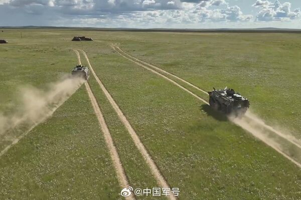 中俄蒙首次举行边防合作联合演练 中俄蒙首次举行边防合作联合演练 - 俄罗斯卫星通讯社