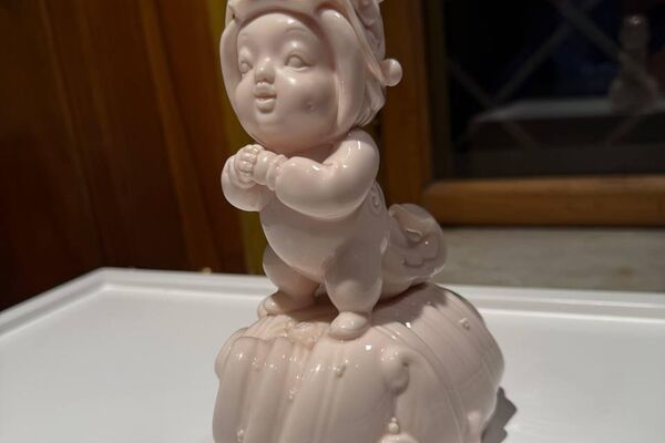 В Музее декоративно-прикладного искусства сегодня открылась выставка китайского белого фарфора Дэхуа В Музее декоративно-прикладного искусства сегодня открылась выставка китайского белого фарфора Дэхуа - 俄罗斯卫星通讯社