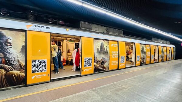 俄罗斯卫星通讯社印度分社冠名的列车在德里地铁运行 - 俄罗斯卫星通讯社