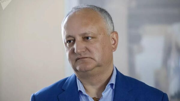 伊戈尔·多东 - 俄罗斯卫星通讯社