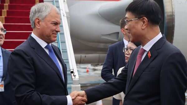 俄国家杜马主席抵达越南进行正式访问 - 俄罗斯卫星通讯社