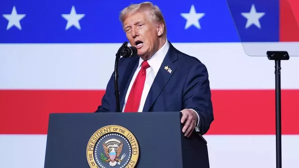 特朗普因“里根广告”对加拿大加征10%关税 - 俄罗斯卫星通讯社