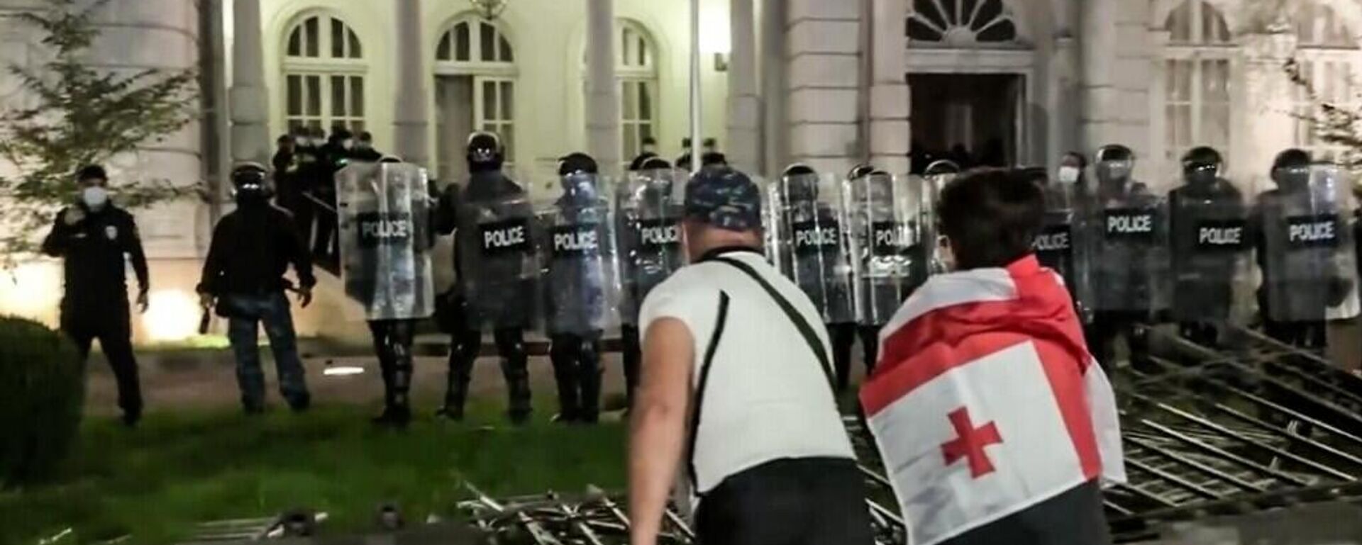 格鲁吉亚总理指责欧盟大使对第比利斯骚乱负责 - 俄罗斯卫星通讯社, 1920, 05.10.2025