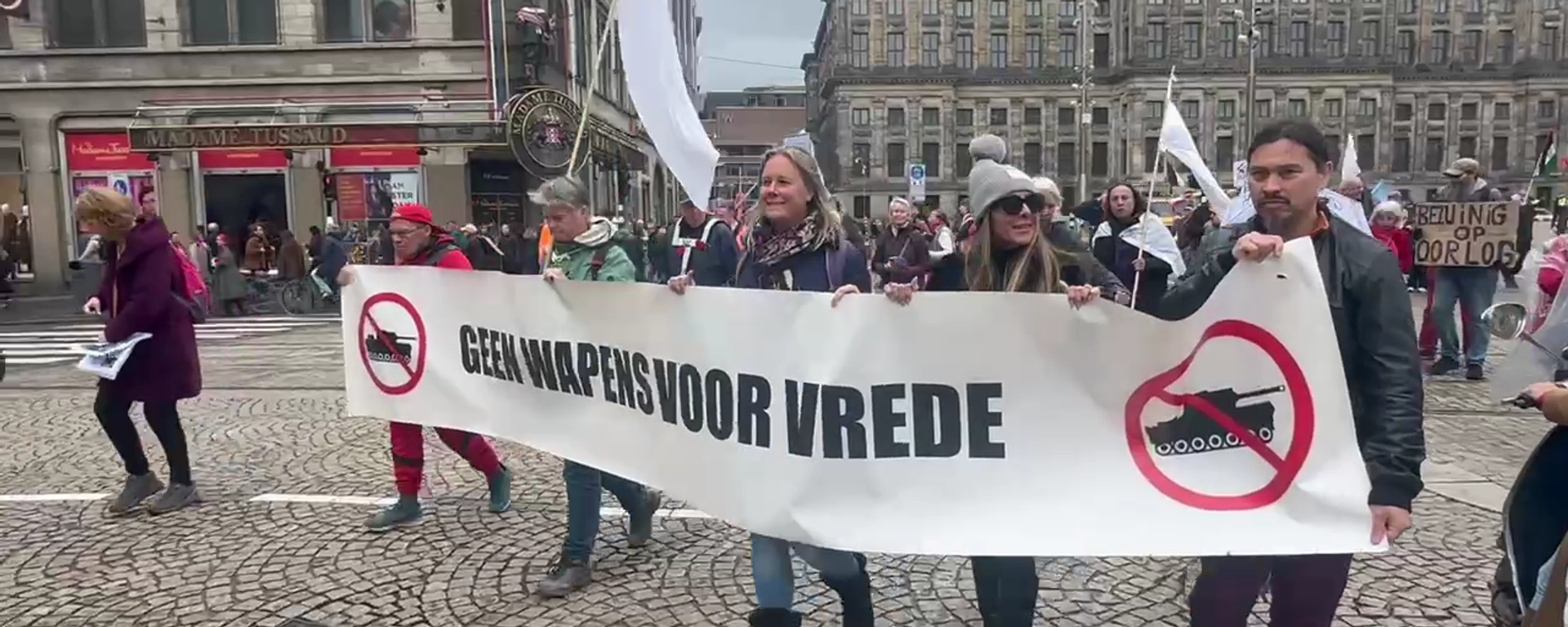 荷兰民众示威反军援 呼吁和平解决冲突 - 俄罗斯卫星通讯社, 1920, 06.10.2025