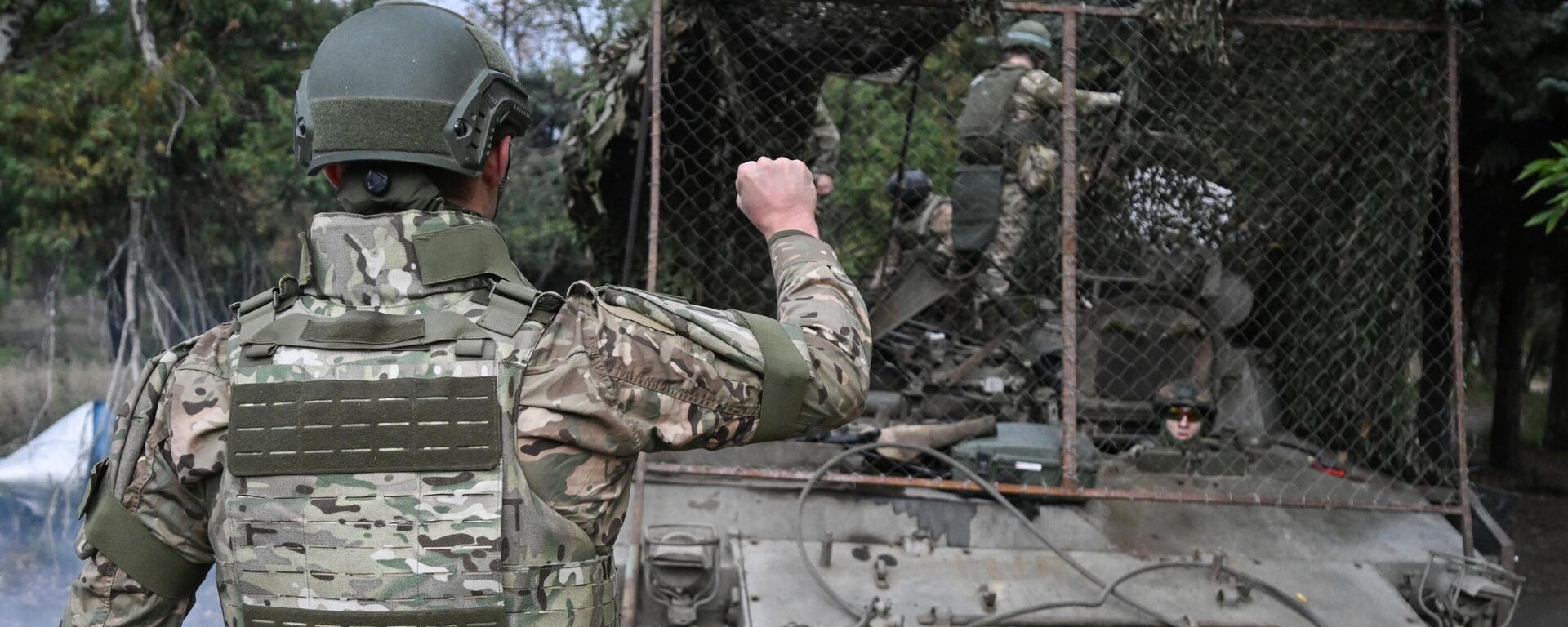 泽连斯基为何拒绝放弃红军城？ - 俄罗斯卫星通讯社, 1920, 08.11.2025