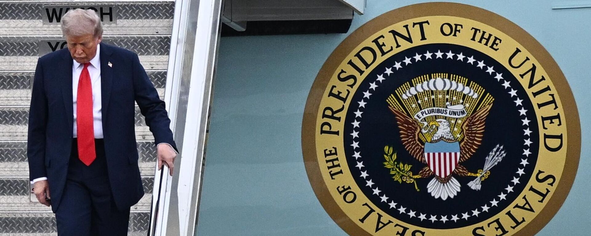 特朗普称或在10月12日前往中东地区 - 俄罗斯卫星通讯社, 1920, 09.10.2025