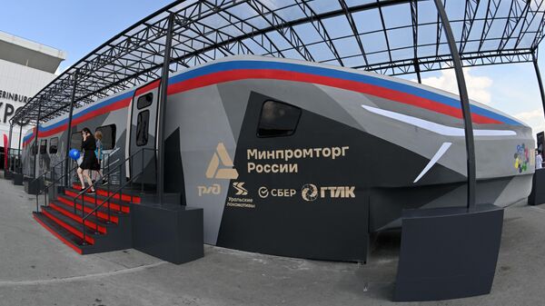 莫斯科-圣彼得堡高铁将实现与公路零平面交叉 - 俄罗斯卫星通讯社