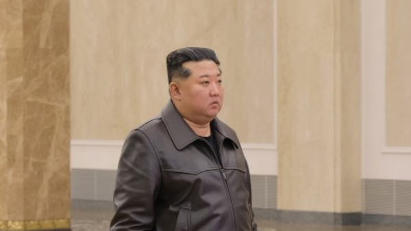 金正恩为纪念朝鲜劳动党成立80周年参谒锦绣山太阳宫 - 俄罗斯卫星通讯社